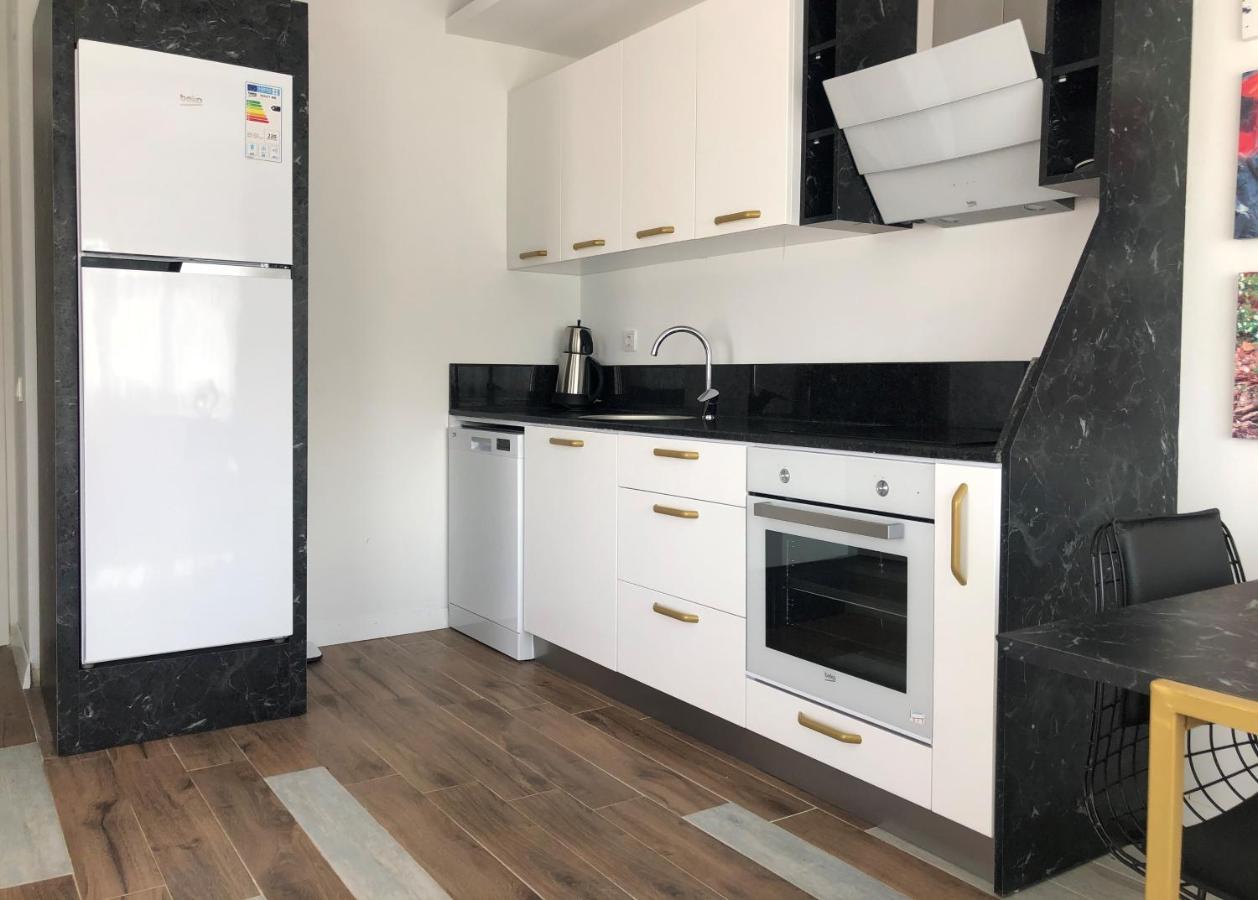 Apart Otel Eceabat Ritim Antalya